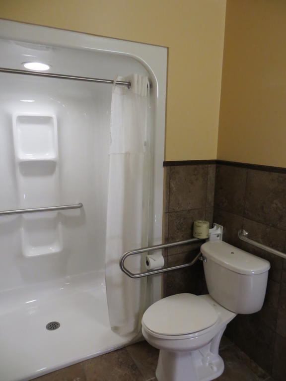 Poplar Tree Inn Stoughton Chambre photo