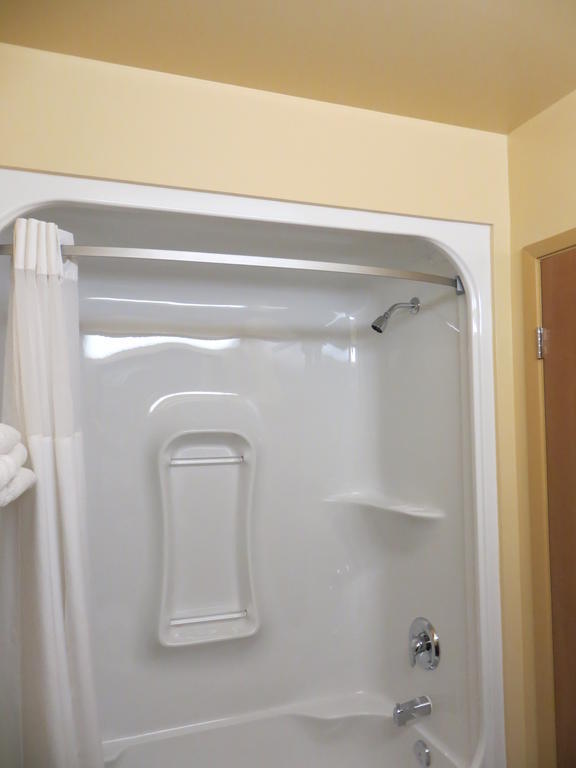Poplar Tree Inn Stoughton Chambre photo